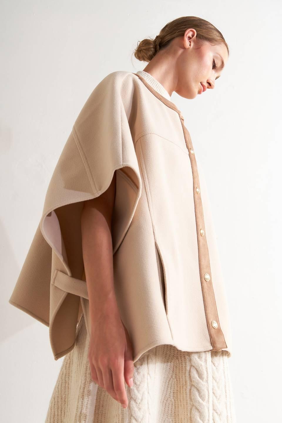 TIMELESS ELEGANCE WOVEN FELT CAPELET Flying Tomato