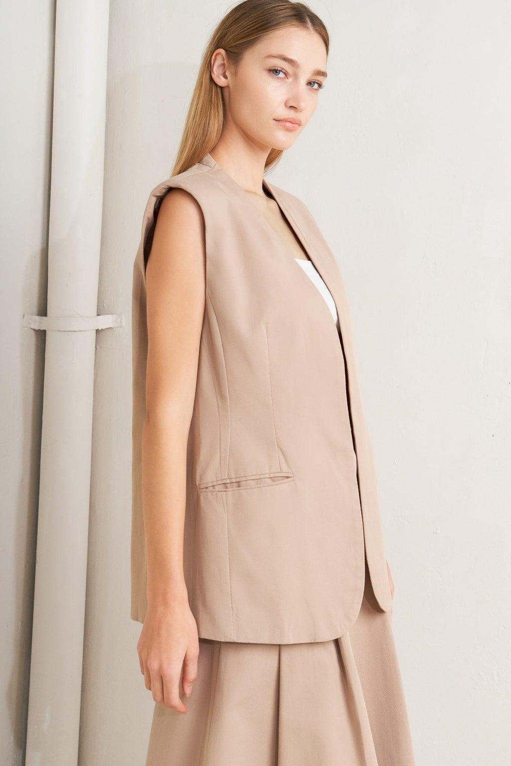 ELEGANT PLEAT WOVEN MIDI VEST Flying Tomato