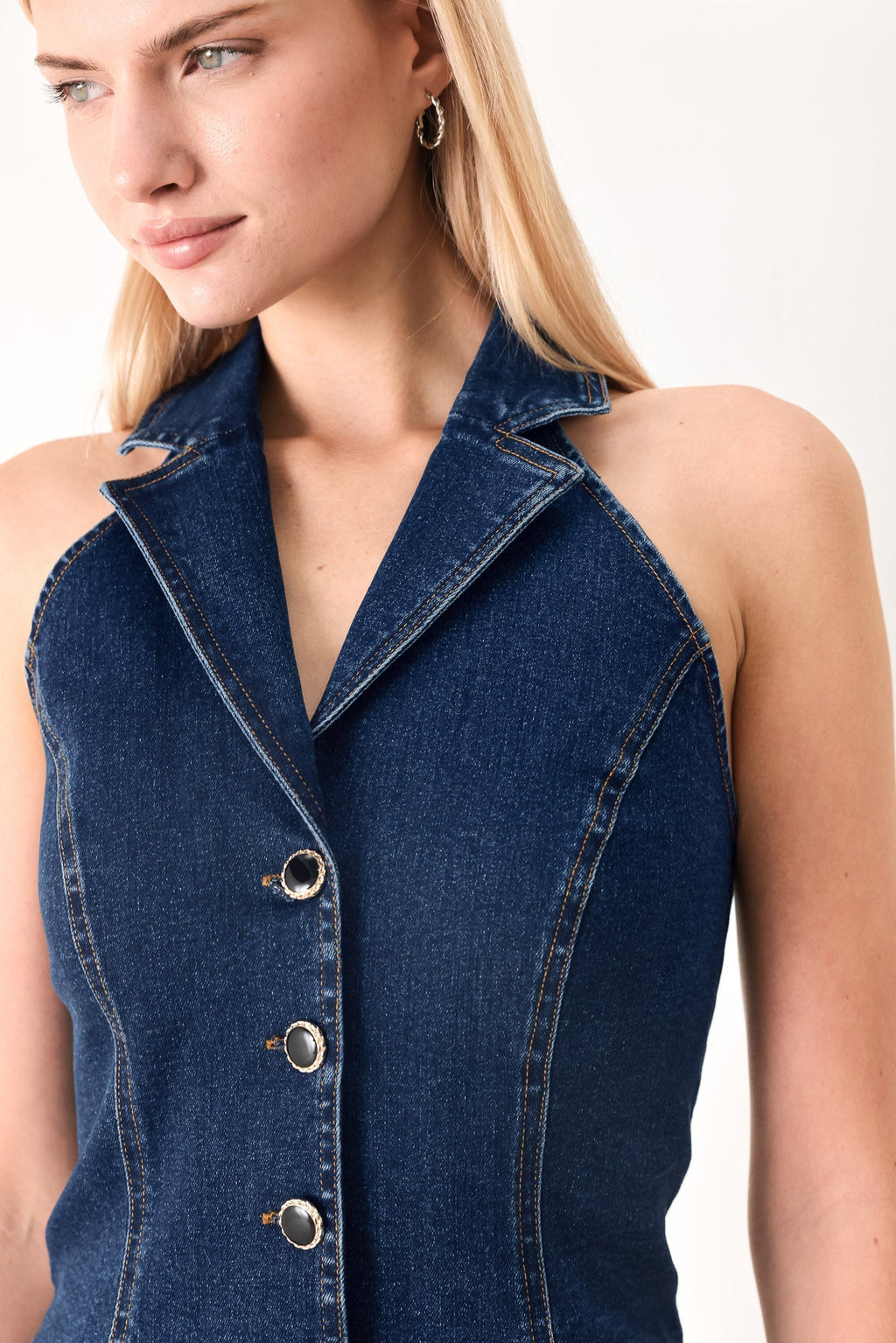 RUN THE CITY DENIM VEST Flying Tomato