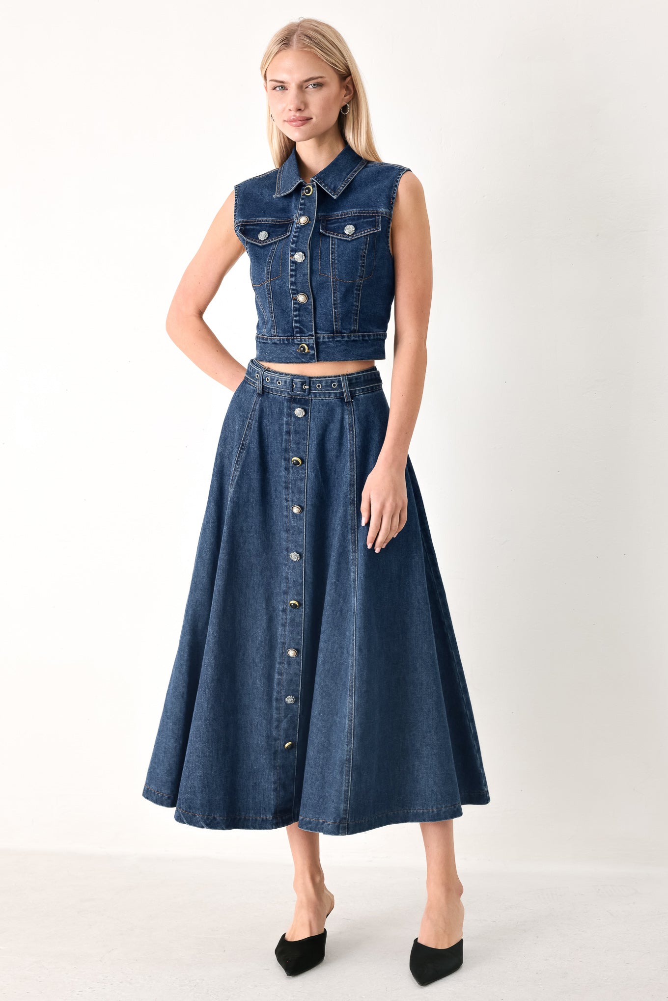 SWEET TALKER DENIM CROP VEST Flying Tomato