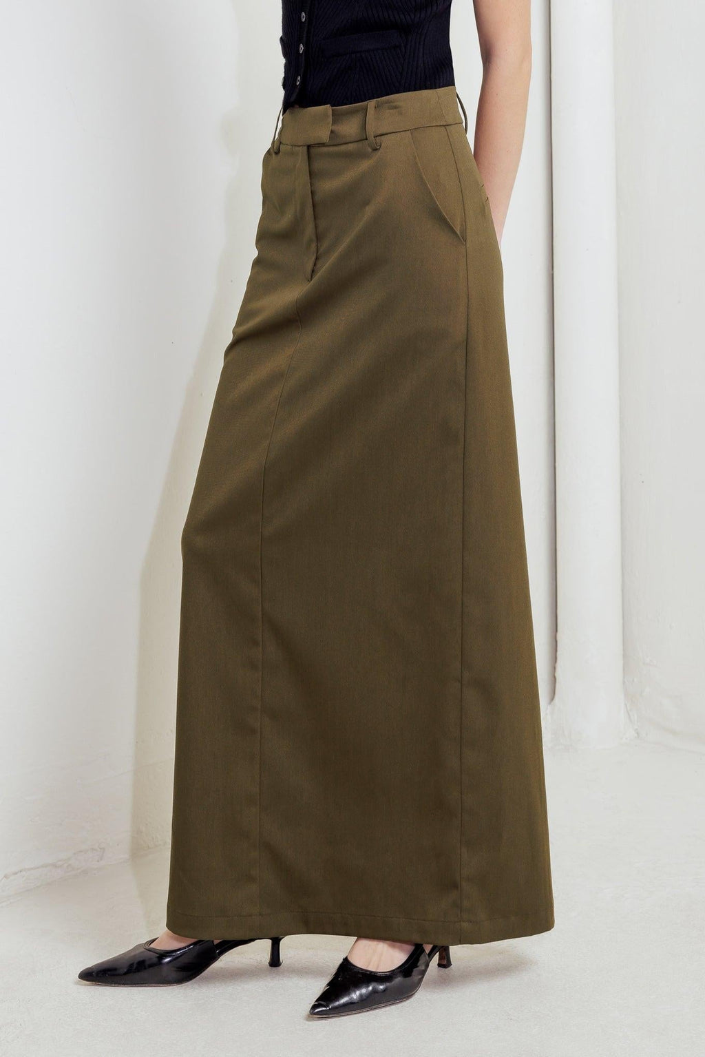 CELEBRATION TIME WOVEN SKIRT Flying Tomato