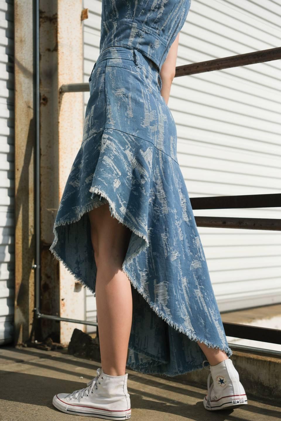 BREEZY ADORATION DENIM SKIRT Flying Tomato