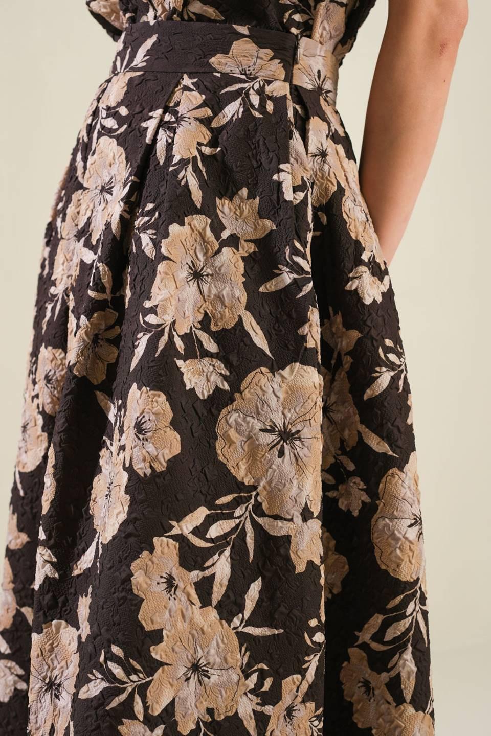 POSH PRESENCE WOVEN MIDI SKIRT Flying Tomato