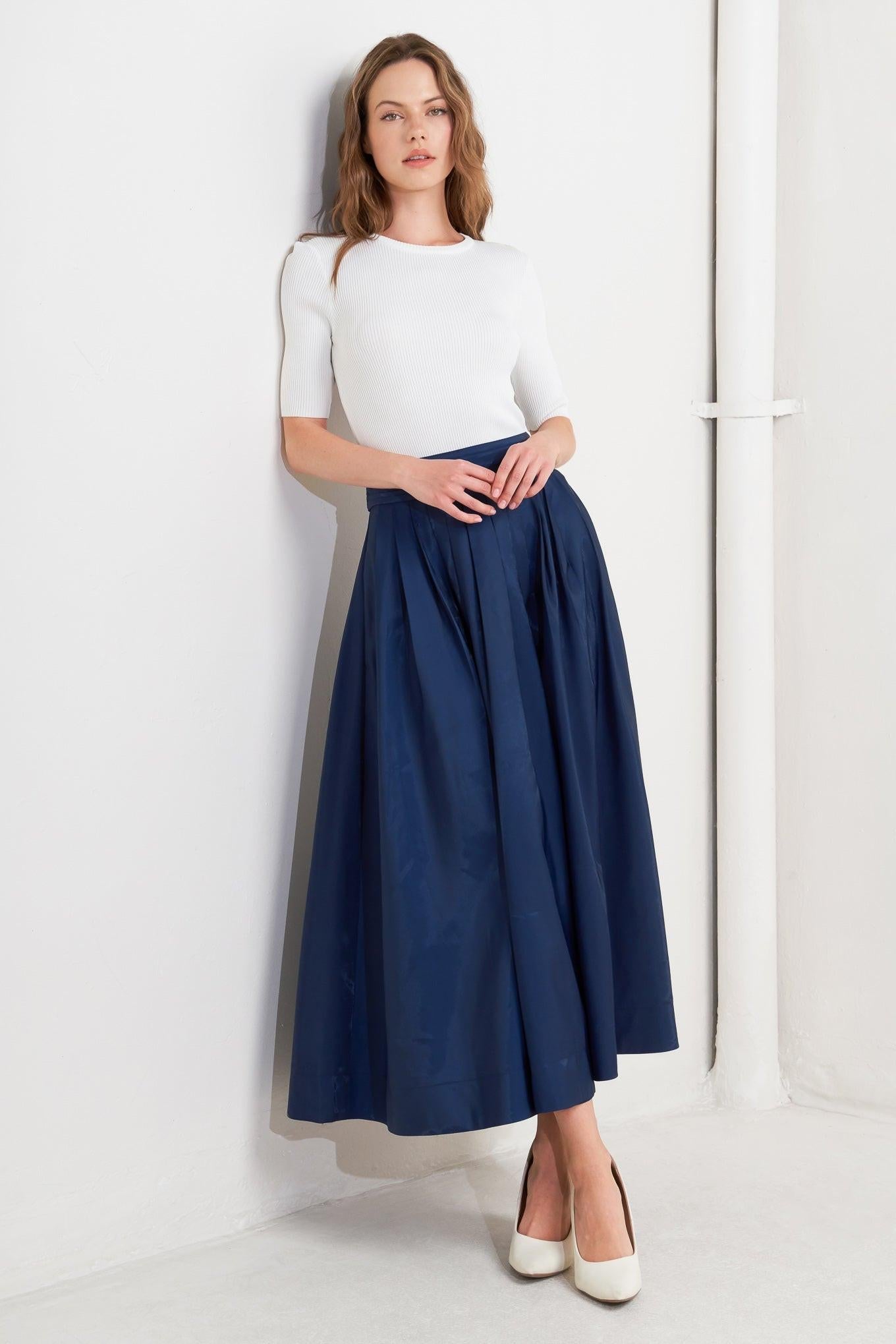 LUXE FLARE WOVEN PLEATED MIDI SKIRT Flying Tomato