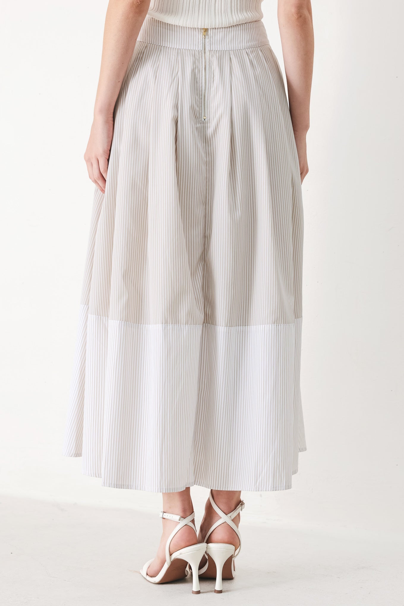 COASTAL LIGHT WOVEN MIDI SKIRT Flying Tomato