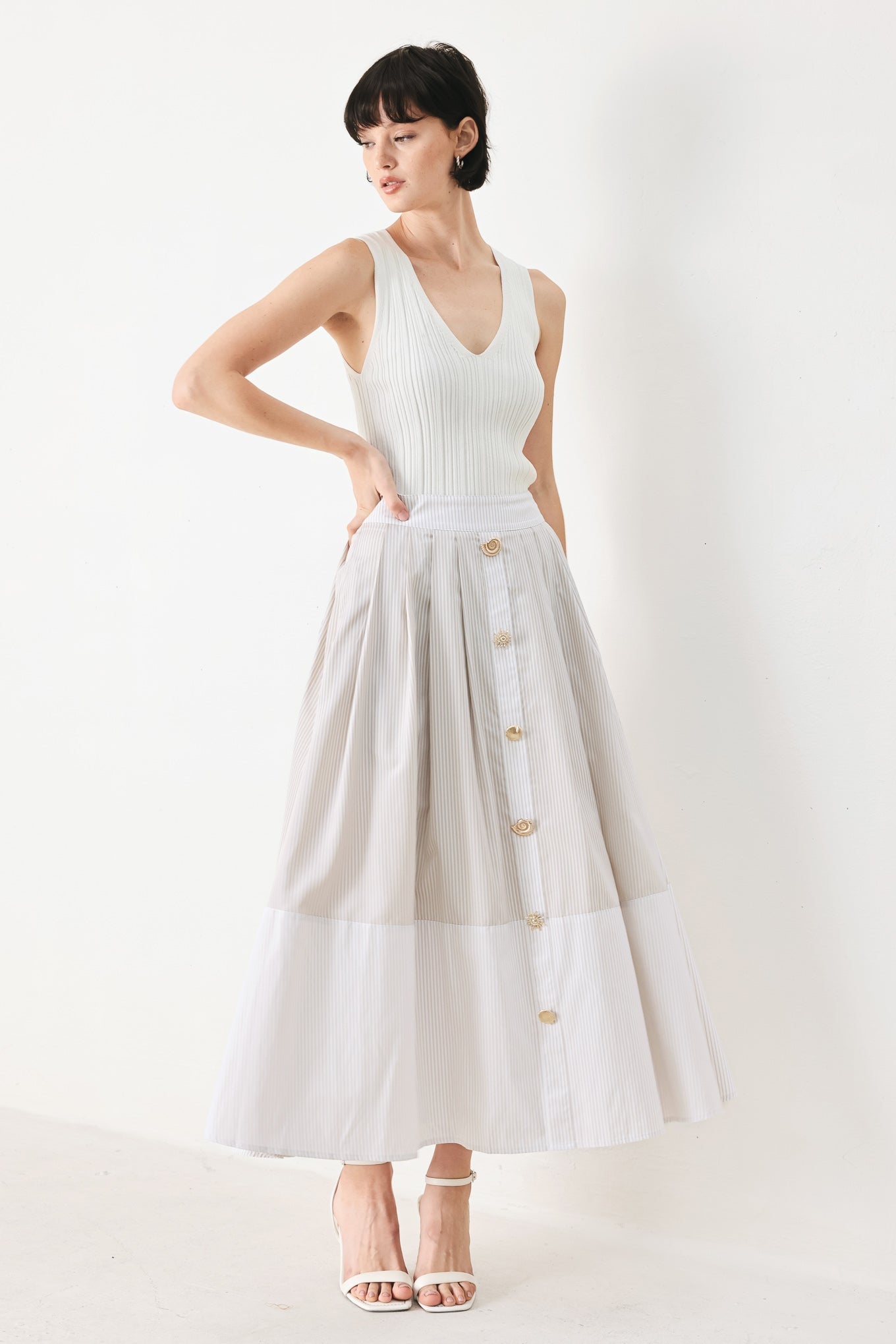 COASTAL LIGHT WOVEN MIDI SKIRT Flying Tomato