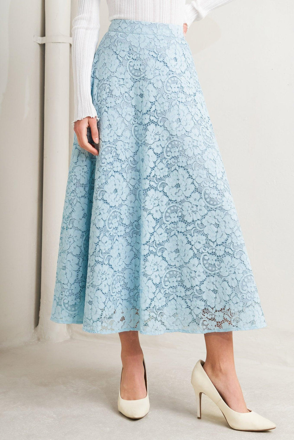 PURELY ROMANTIC WOVEN LACE MIDI SKIRT Flying Tomato