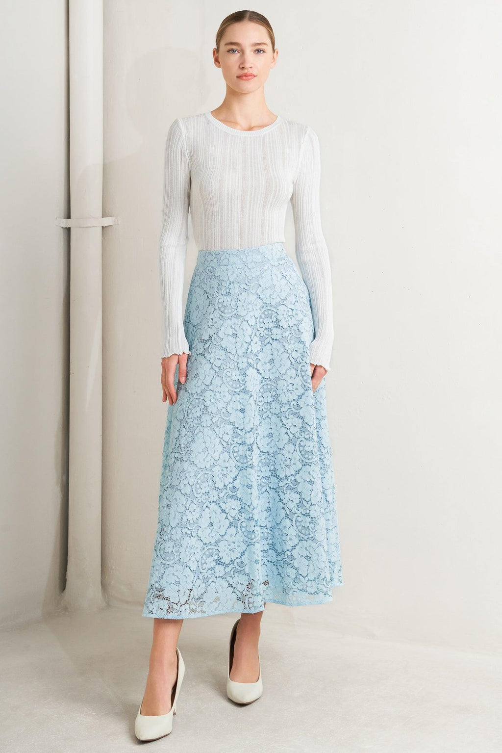 PURELY ROMANTIC WOVEN LACE MIDI SKIRT Flying Tomato