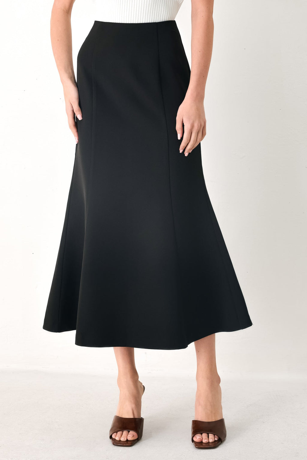 EVERYDAY PERFECTION WOVEN MIDI SKIRT Flying Tomato