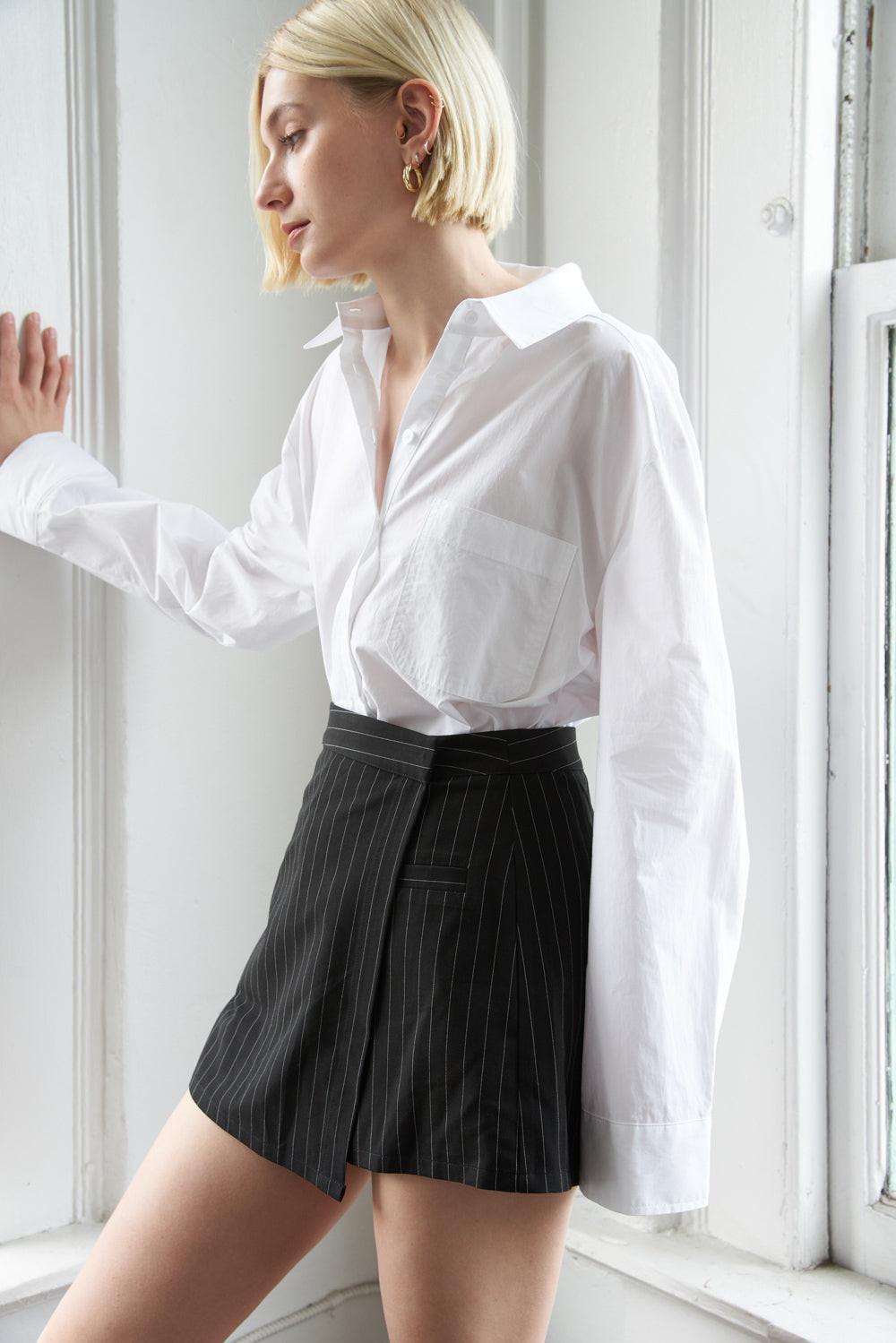 SMALL TOWN ROOTS WOVEN SKORT Flying Tomato