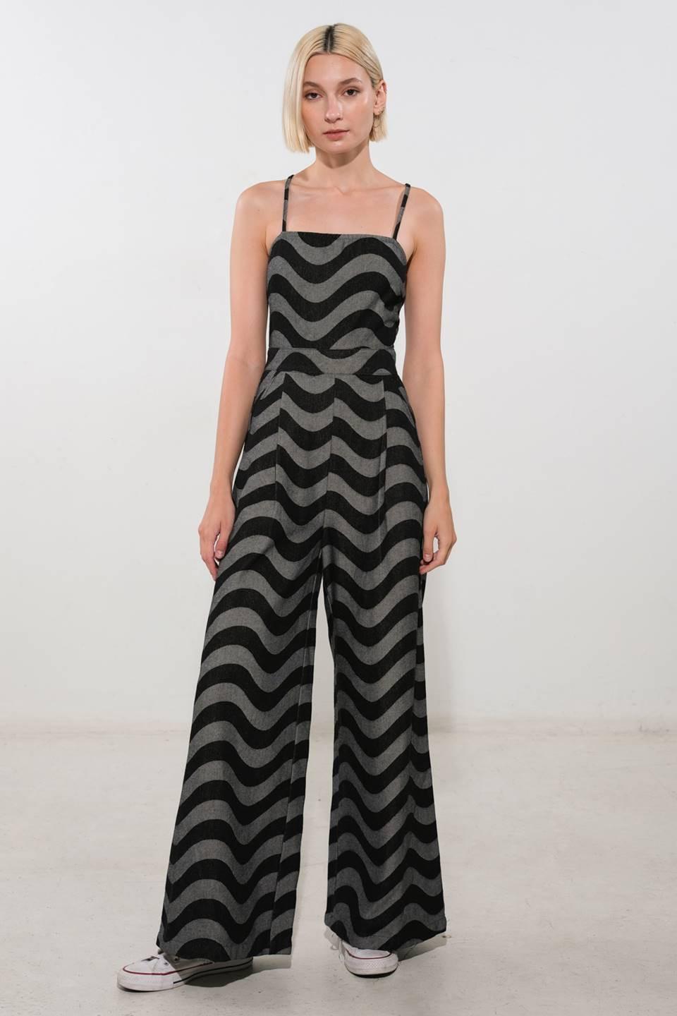 LET MY GUARD DOWN DENIM JUMPSUIT Flying Tomato