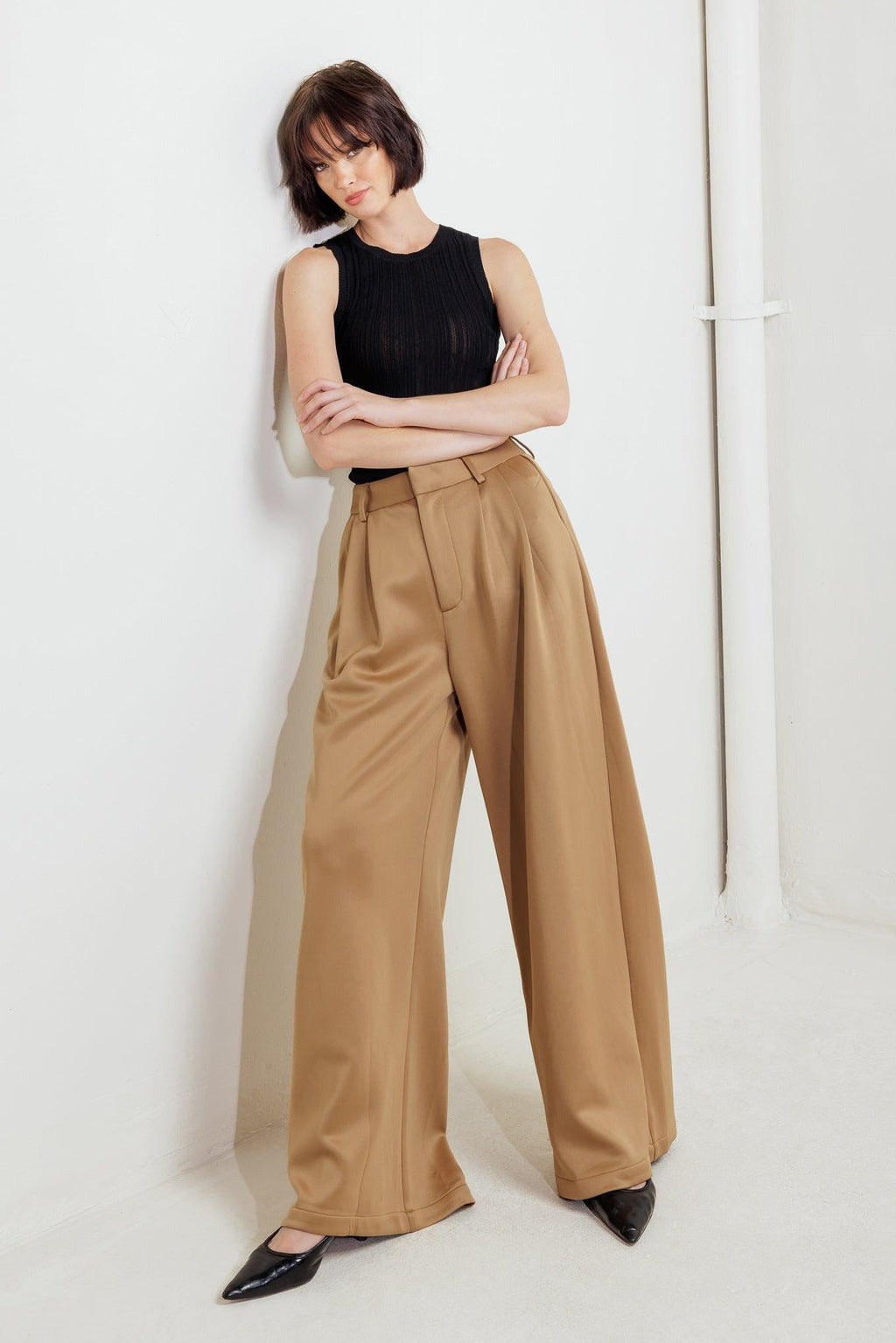 ROMANTIC PETAL WOVEN PANTS Flying Tomato