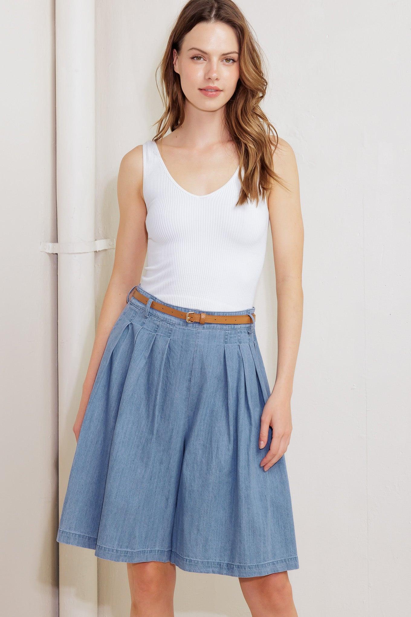 SERENITY HILL CHAMBRAY SHORT Flying Tomato