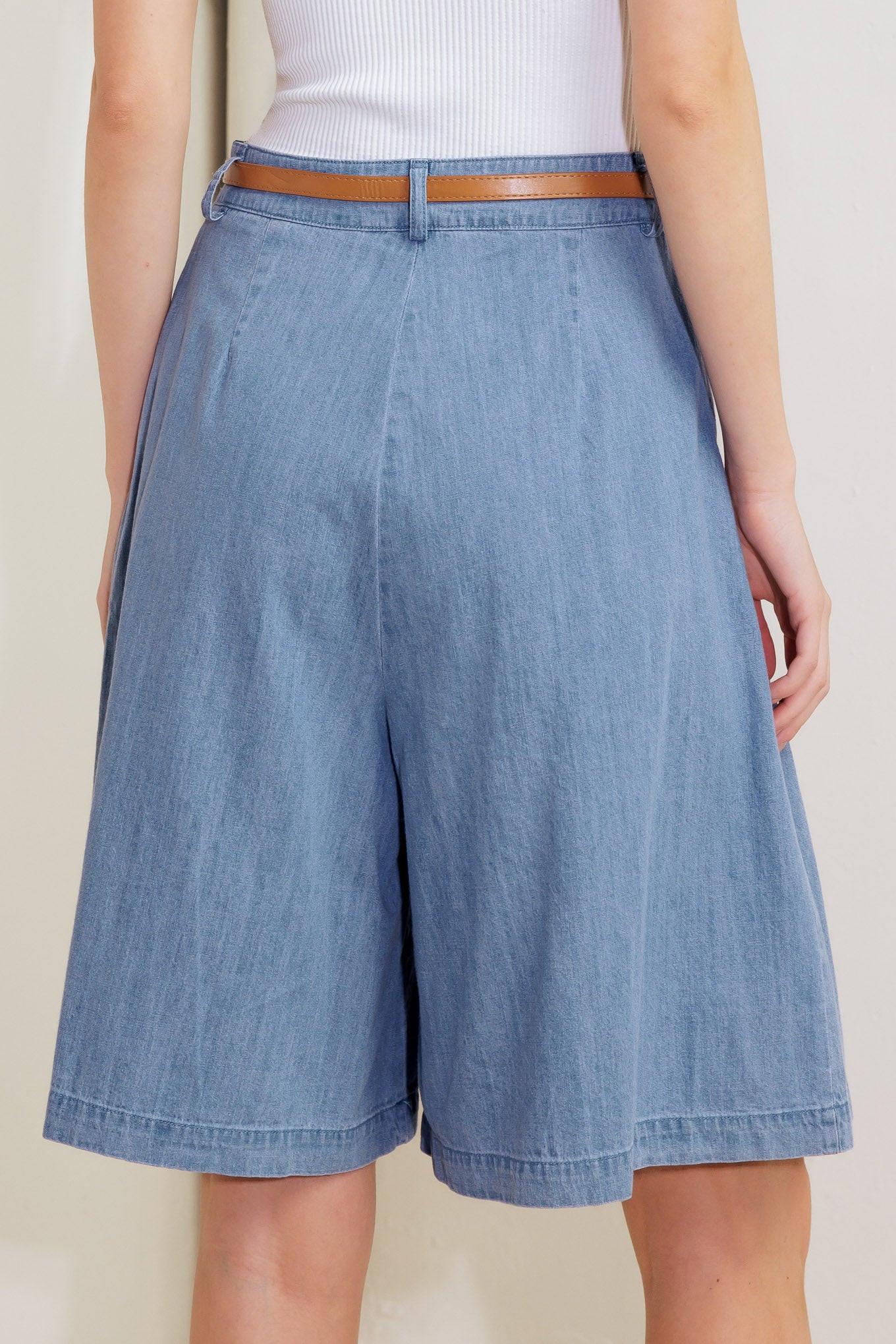 SERENITY HILL CHAMBRAY SHORT Flying Tomato
