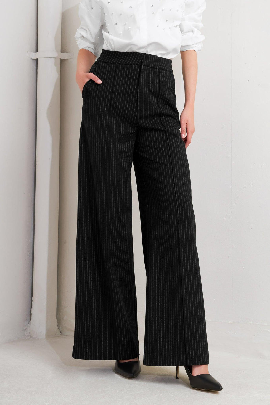 STRIDE TEMPO WOVEN PANTS Flying Tomato