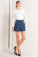 MODERNLUXE QUILTED WOVEN SHORT Flying Tomato