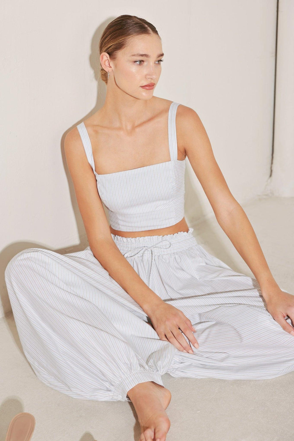 PACIFIC EASE WOVEN BALLON PANTS Flying Tomato