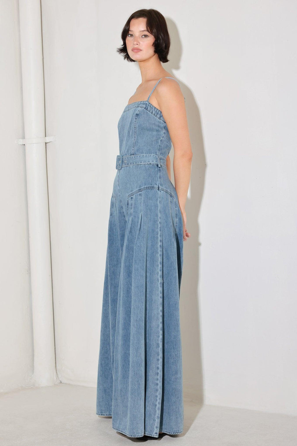 [PREORDER] COASTAL CONFIDENCE DENIM JUMPSUIT Flying Tomato