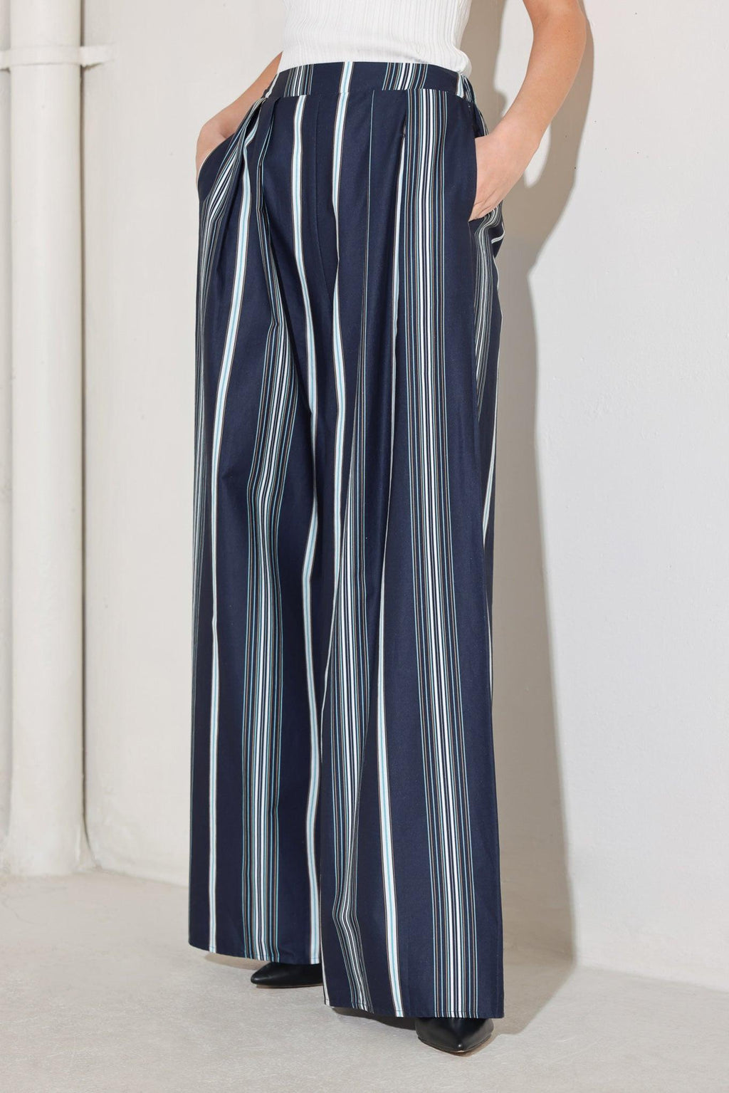 CITY STRIPE WOVEN PANTS Flying Tomato