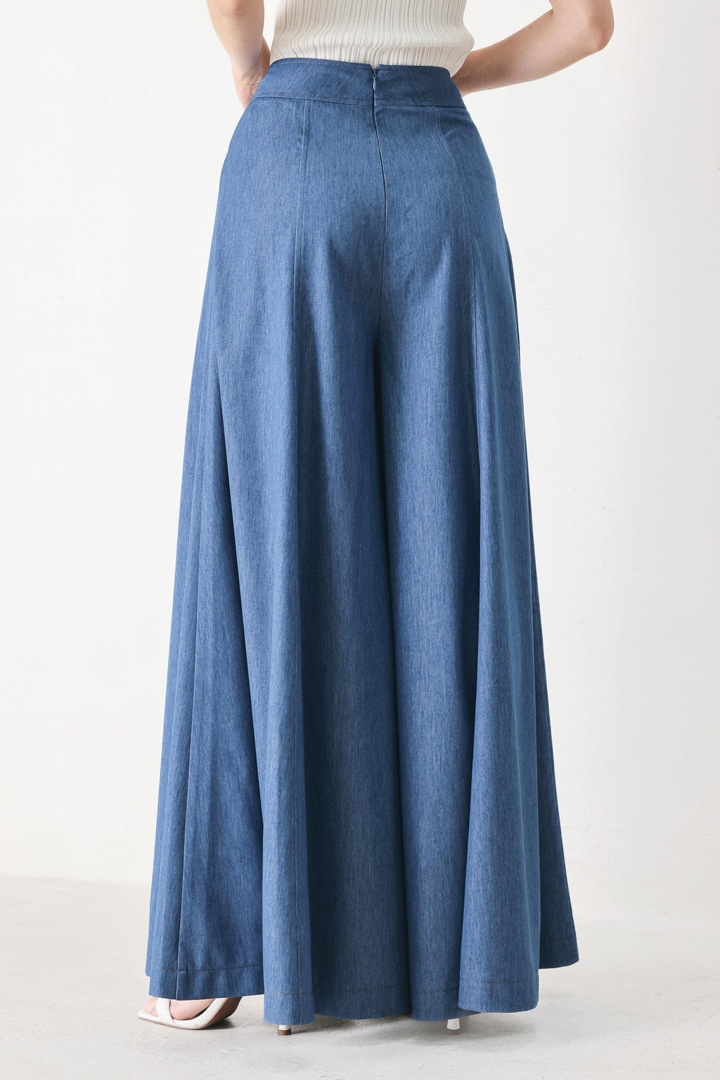 CASUAL ROMANCE WOVEN PANTS Flying Tomato