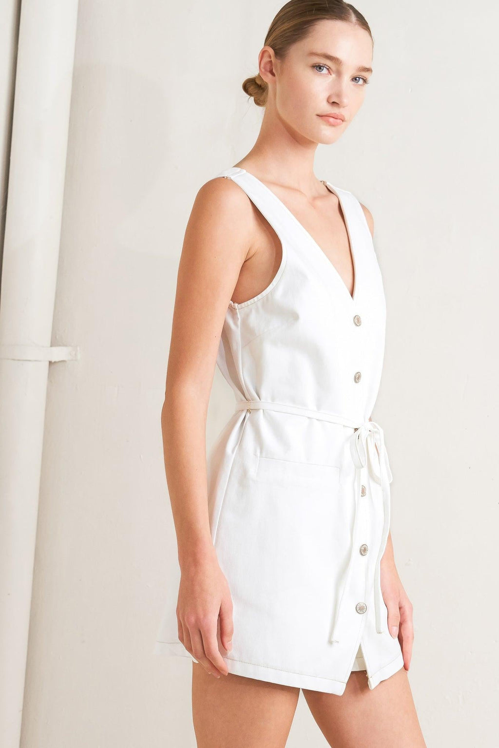 EFFORTLESS ATTRACTION WOVEN ROMPER Flying Tomato