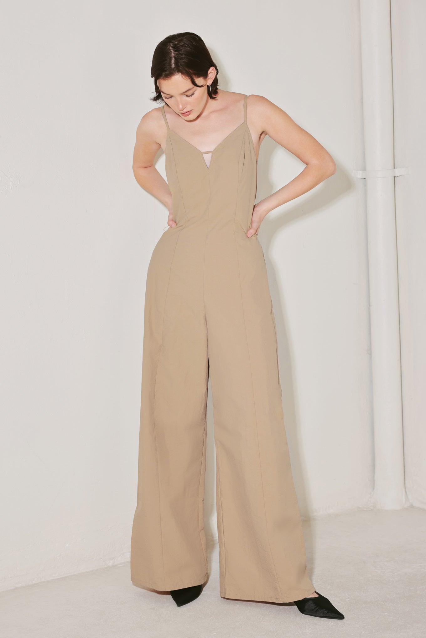 NEUTRAL GODDESS WOVEN JUMPSUIT Flying Tomato