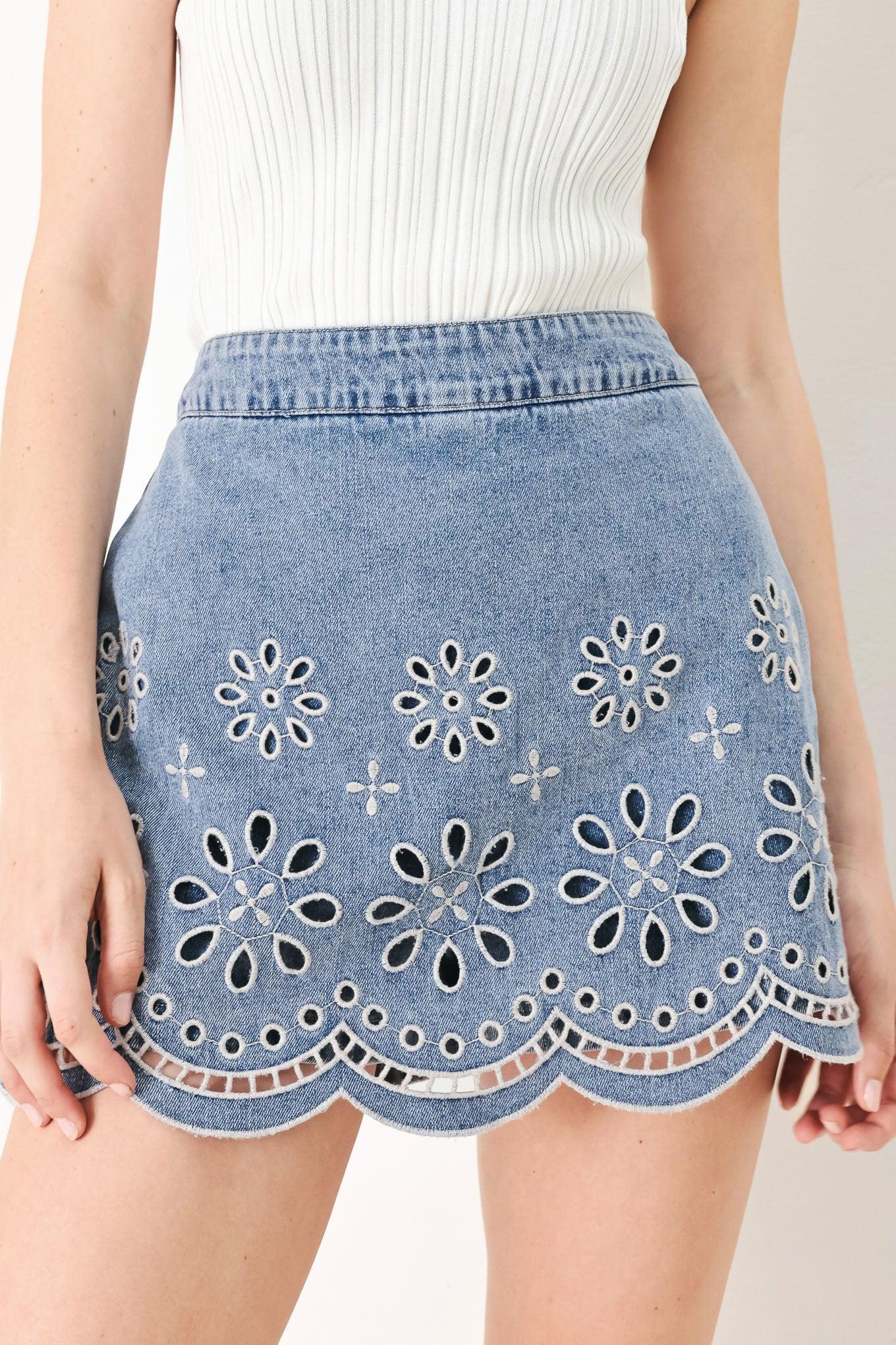 [PREORDER] FLORAL LOVE DENIM SKORT Flying Tomato