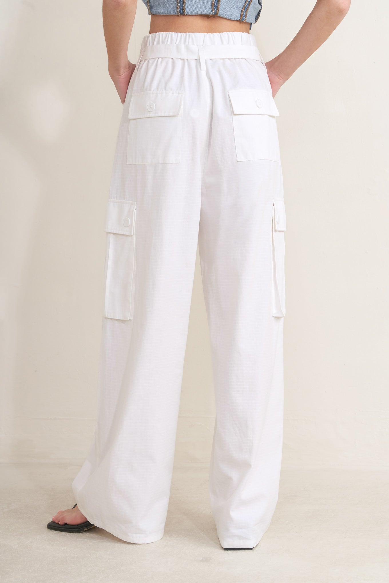 WHITE DRIFT WOVEN CARGO PANTS Flying Tomato