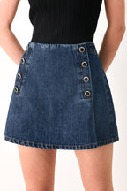 RUN THE CITY DENIM SKORT Flying Tomato