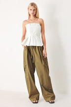STAY IN MOTION WOVEN BARREL PANTS Flying Tomato