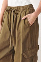 STAY IN MOTION WOVEN BARREL PANTS Flying Tomato