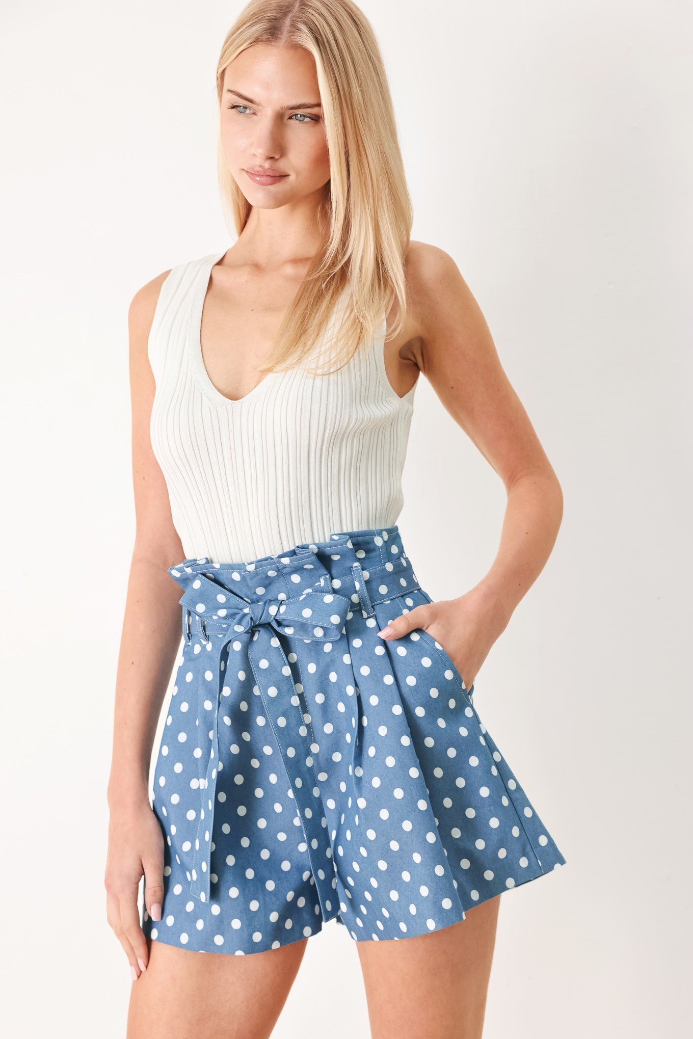 FLIRTY DOTS TIE WOVEN SHORTS Flying Tomato