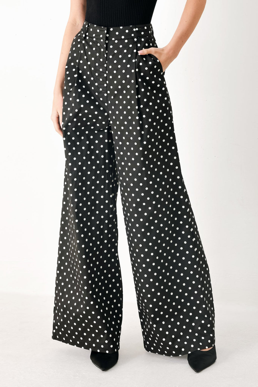 FOREVER CHIC POLKA WOVEN PANTS Flying Tomato
