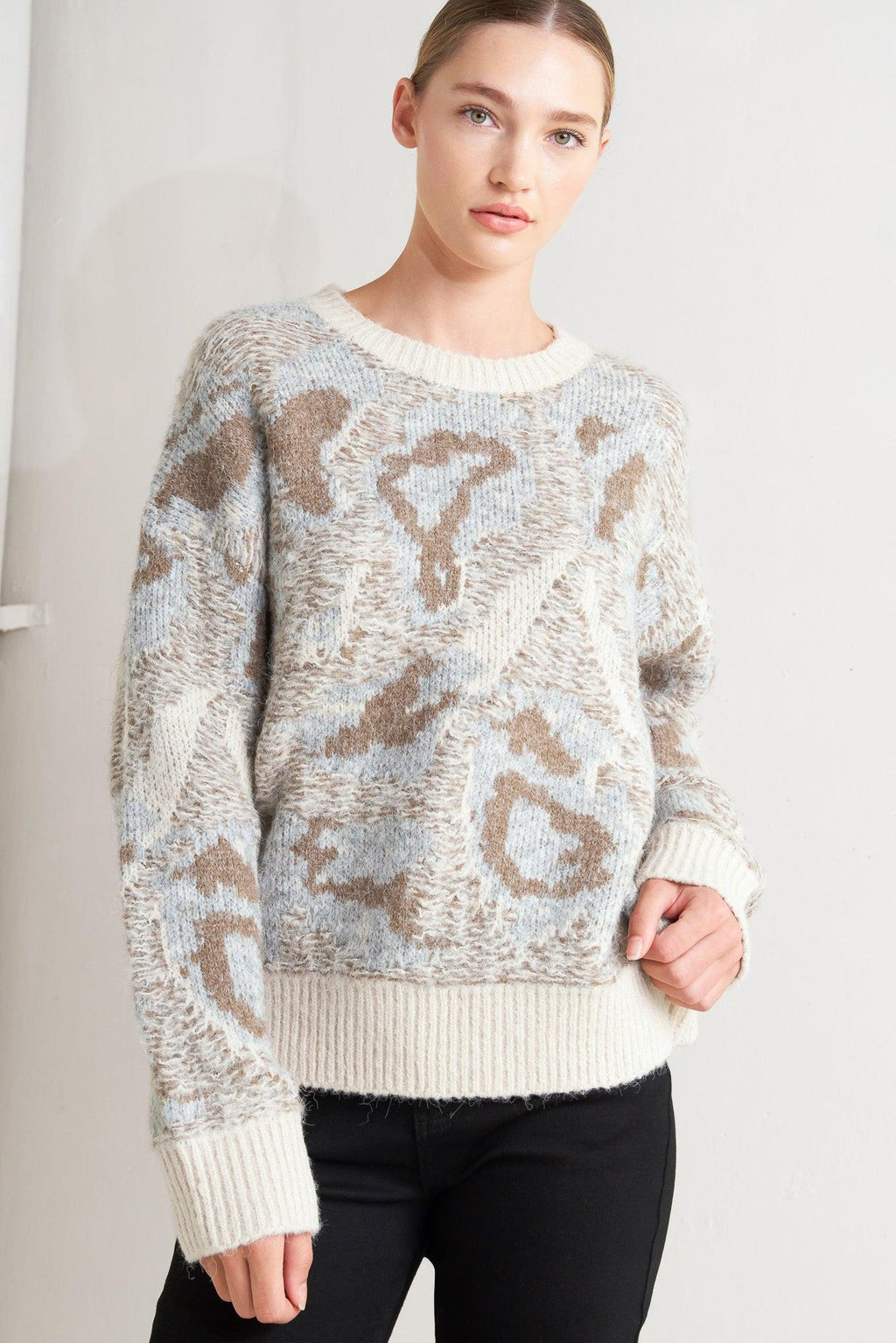 PROMINENT CHARM PULLOVER SWEATER TOP Flying Tomato