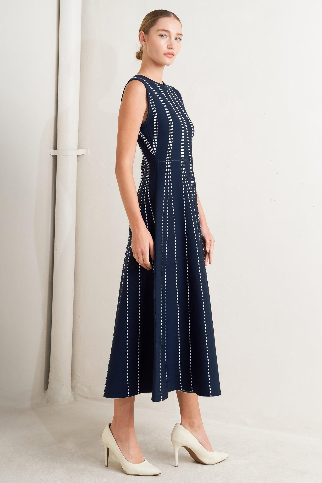 PERFECTLY POISED JACQUARD SWEATER MIDI DRESS Flying Tomato
