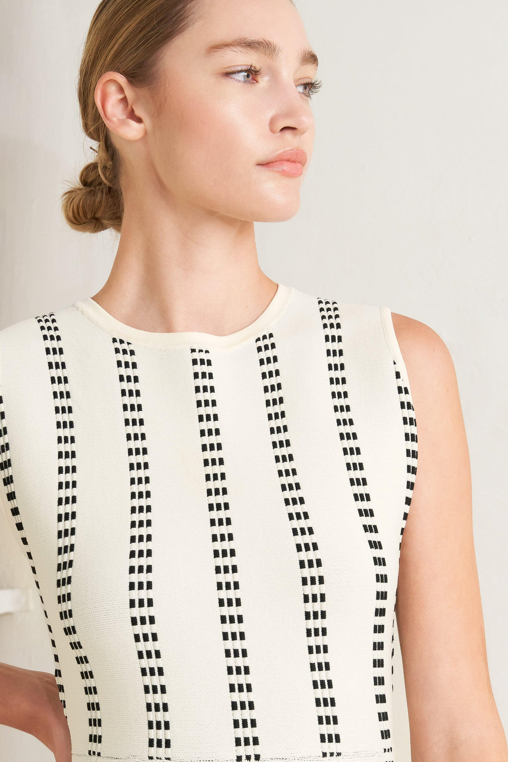 PERFECTLY POISED JACQUARD SWEATER MIDI DRESS Flying Tomato