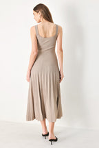 MONO FORM SWEATER KNIT MIDI DRESS Flying Tomato