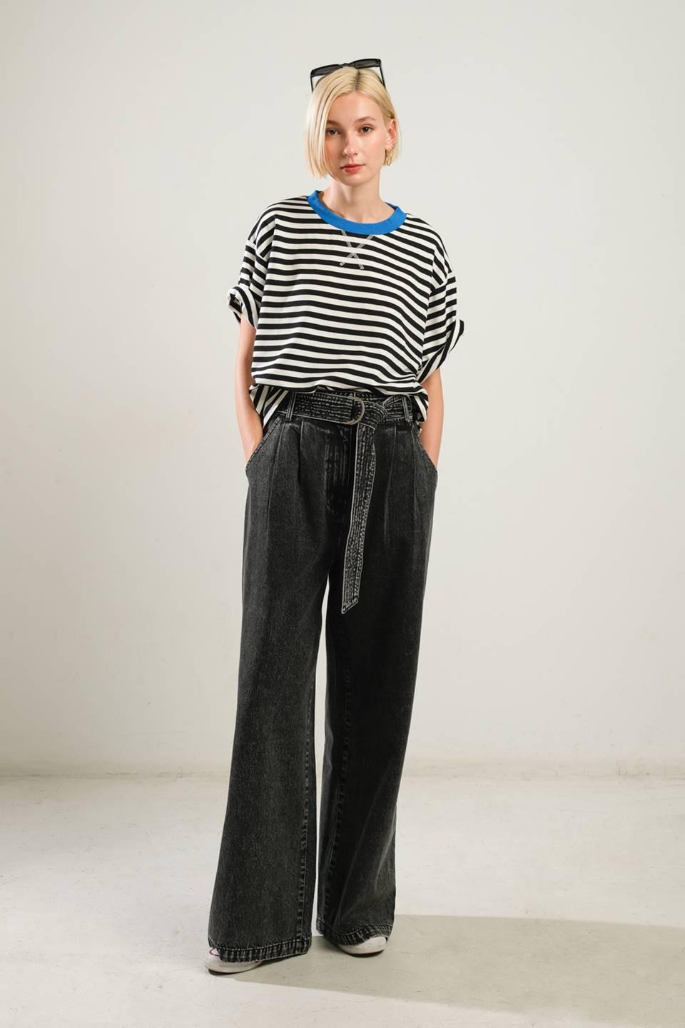 FOREVER WAITING  KNIT TOP Flying Tomato