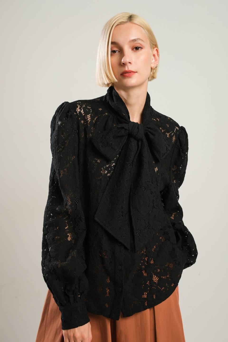 PATRIOTIC PRINCESS WOVEN LACE TOP Flying Tomato