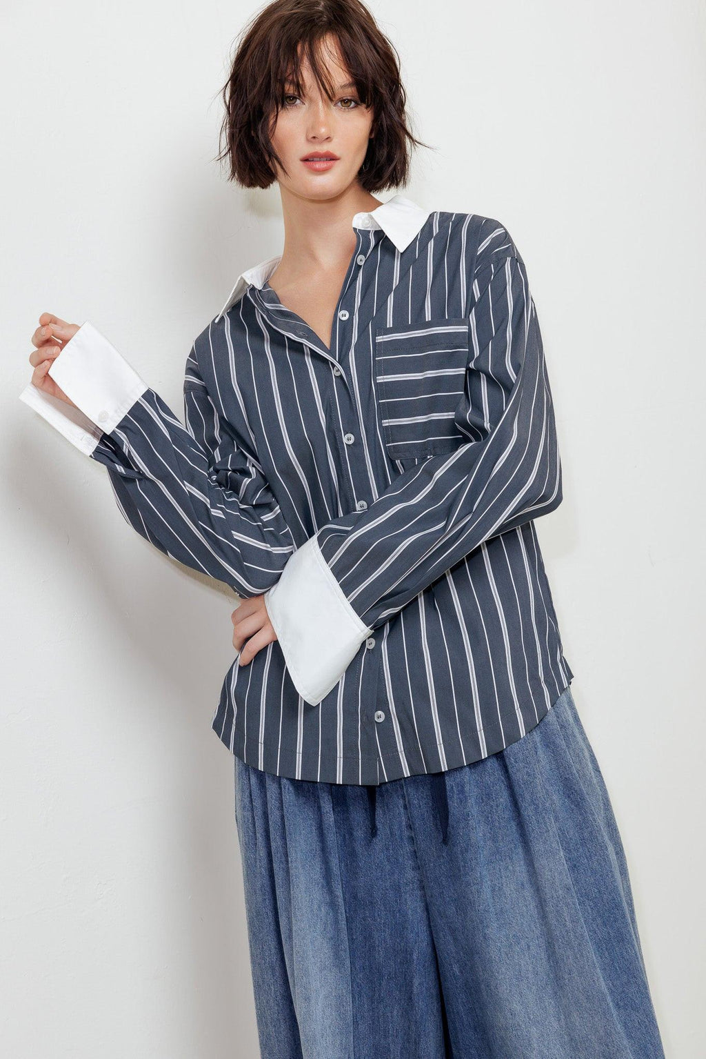 BEHIND THE GRIN WOVEN TOP