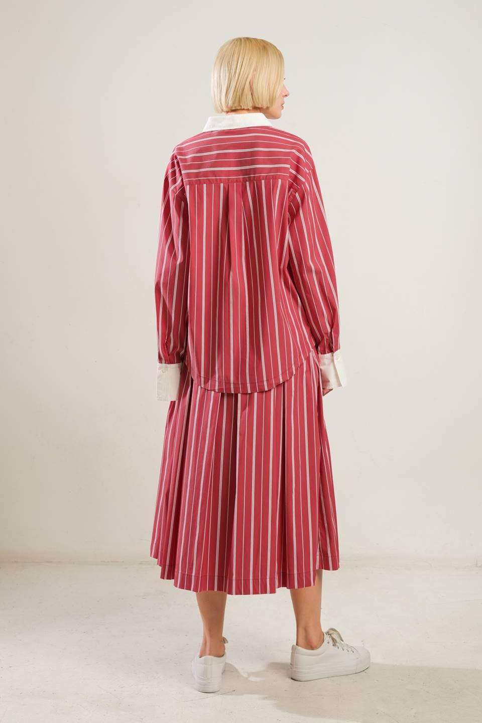 BEHIND THE GRIN WOVEN TOP Flying Tomato