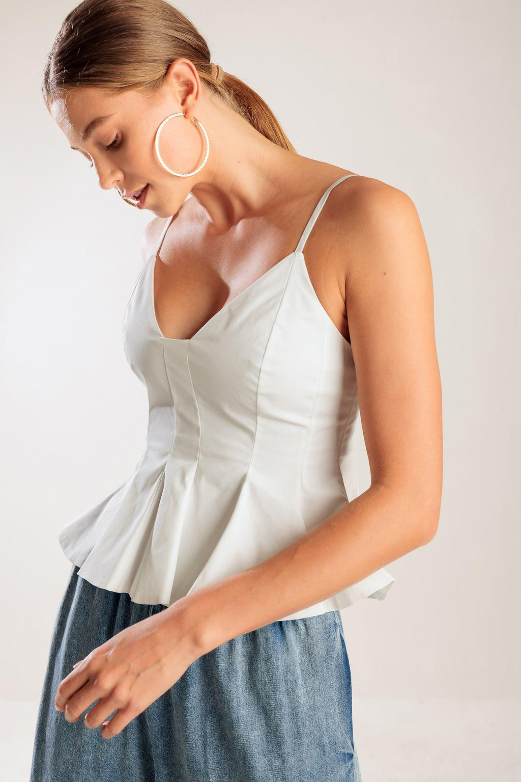 IT'S PERFECT TIMING WOVEN CAMI TOP Flying Tomato