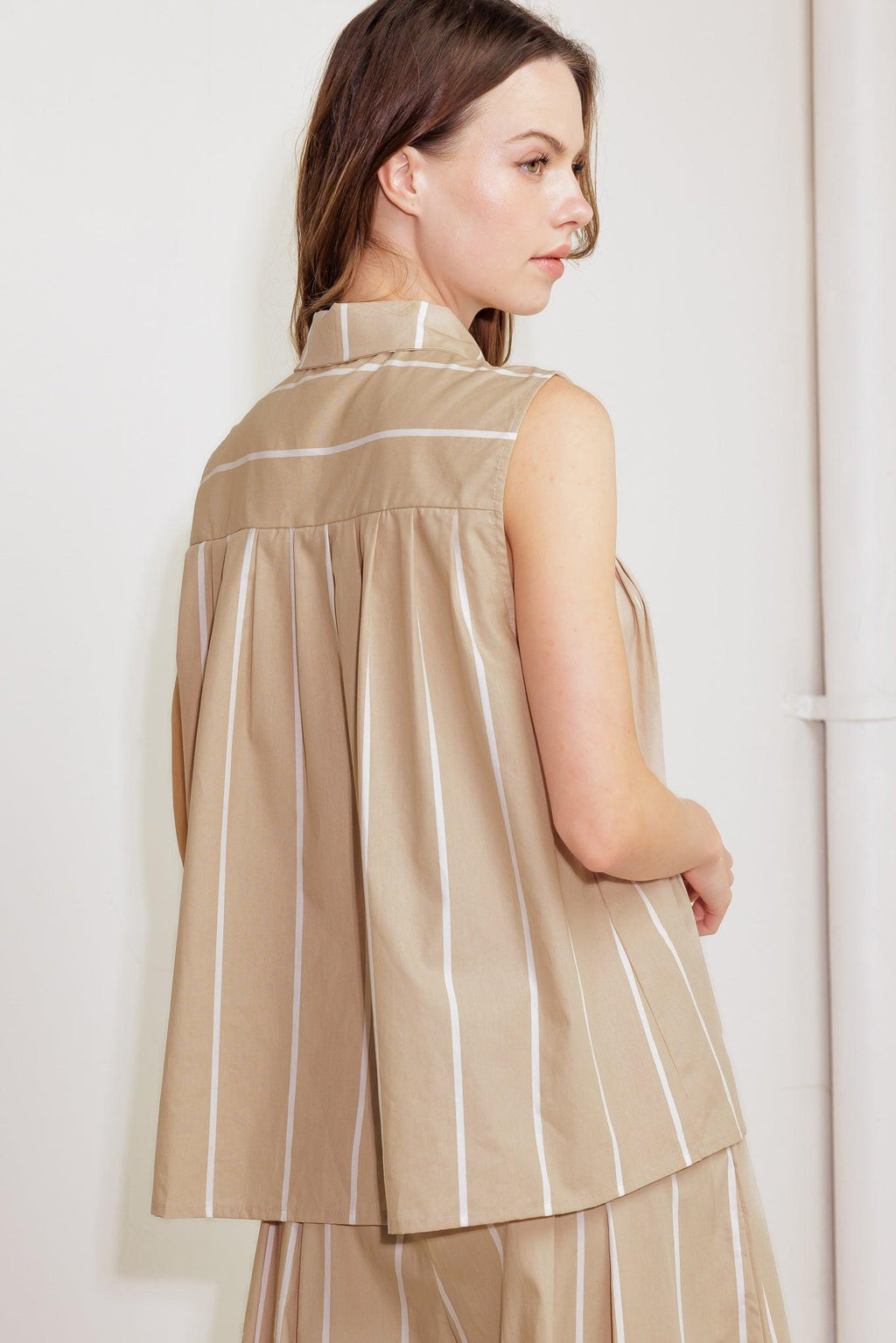 SOMEWHERE TO BE WOVEN TOP Flying Tomato