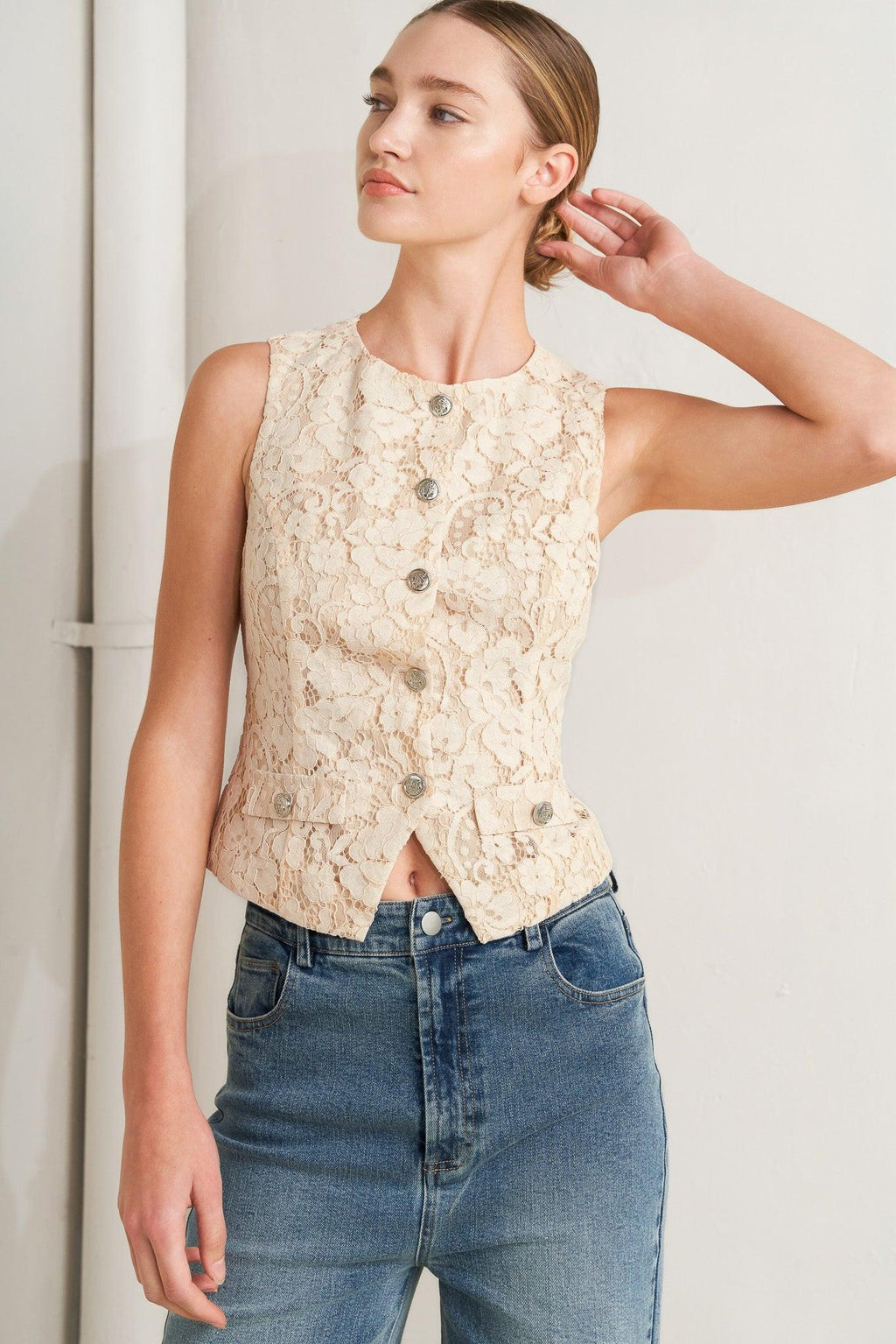 SWEET BUT STRONG WOVEN VEST Flying Tomato