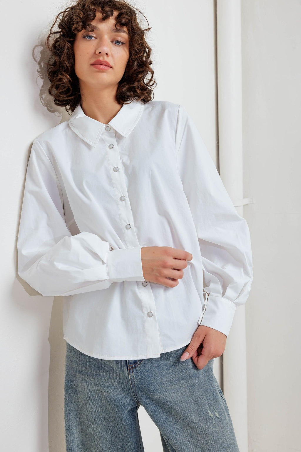 WHITE NOISE SOLID WOVEN TOP Flying Tomato