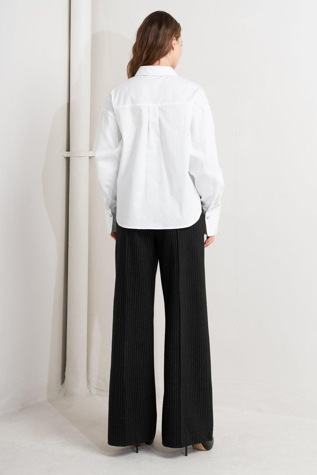 CRYSTAL TOUCH WOVEN SHIRT Flying Tomato