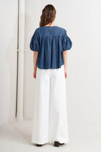 COTTAGE SPELL CHAMBRAY TOP Flying Tomato