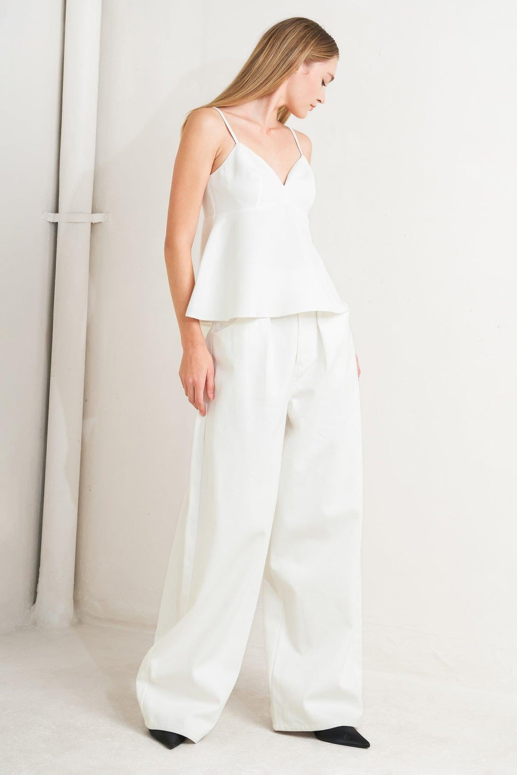 MINIMAL MOOD WOVEN CAMI TOP Flying Tomato