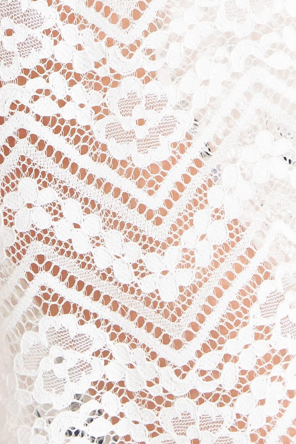 CLOUD ROMANCE WOVEN LACE TOP Flying Tomato