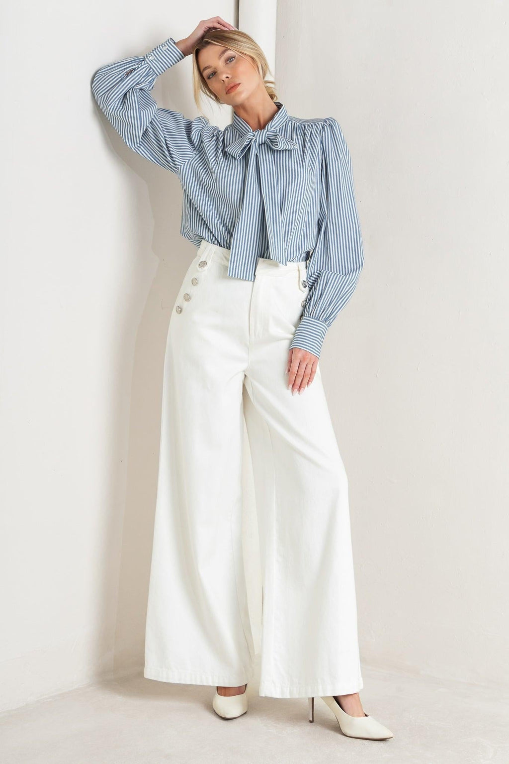 CHARMING INTENTIONS WOVEN TOP Flying Tomato